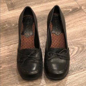 New Mudd loafer heels